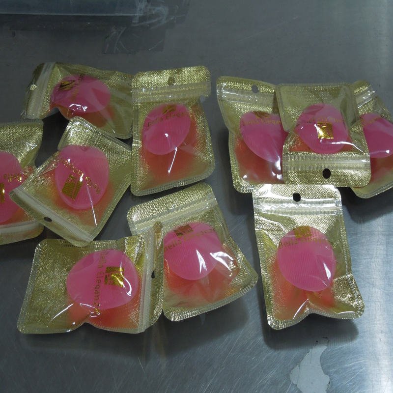 硅膠是什么材料做的 硅膠是什么材料做的