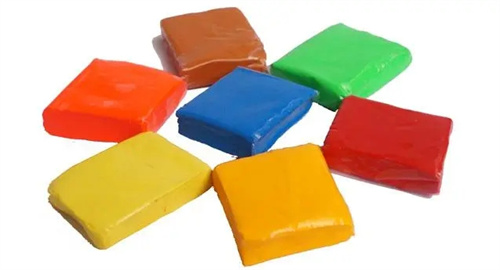 硅膠產(chǎn)品調(diào)色小竅門(mén)，不同色系搭配比例如何調(diào)整！