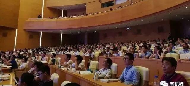 <a href='http://m.17xbb.com/Products/zhonghaojianzhenqiu.html' class='keys' title='點擊查看關(guān)于硅膠制品的相關(guān)信息' target='_blank'>硅膠制品</a> 硅膠制品